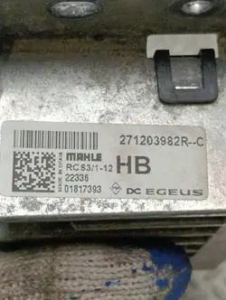 Bougies OEM 271203982R pour Renault Trafic III