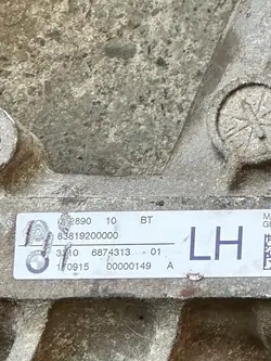 Ohjaustehostin BMW X3 F25 X4 F26 3210 6874313 LH
