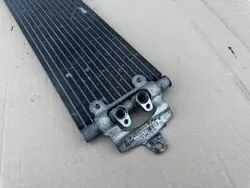 Käytetty Audi OE vaihteistoöljynjäähdytin 7L0317019D