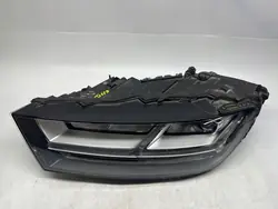 AUDI Q7 Phare Gauche Full LED 4M0941033A