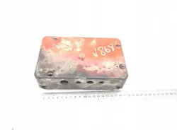 Caixa de fusíveis Volvo OEM 20512928 - Estado usado