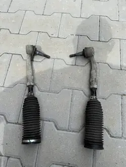 Volvo V60 II T8 Terminal Esquerdo OEM 32221687