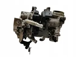 Colector de admisión usado OEM M157812F M157814G 04L128637D