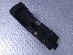 Ford Scorpion käsijarrun vipukiinnike OEM 1638648