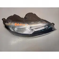 Skoda Rapid 2018 Phare avant droit 5JB941016B