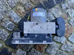 Compressor suspensão ar Mercedes GLE 167 OEM 1679016603