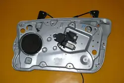Motor do elevador de vidro dianteiro direito Skoda Fabia I