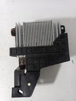 Amplificador Hyundai OE 96370-2V100 - Usado