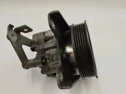 Pompe de direction assistée BMW 5 E60 E61 32416766190