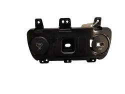 Puerto USB Kia EV6 2021 OEM 96123CV910