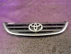 Toyota Avensis I T22 Sedan 00-03 Grille OEM Zawada-366498-