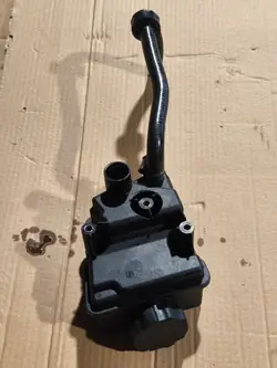 Mercedes ohjausnesteastia OEM A0004602483