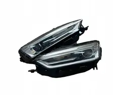 PHARES BI XENON AUDI A5 8W