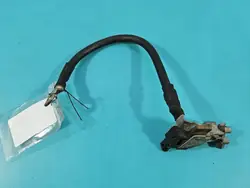 Negatiivinen napakiinnike OEM 6C0915181D Skoda Fabia III:lle