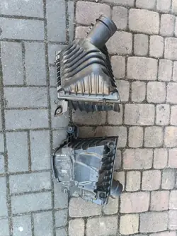 Boîtier Filtre à Air OEM 8513916 pour BMW 2.0D