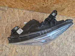Phare avant gauche Bi-Xénon Mercedes CLA W117