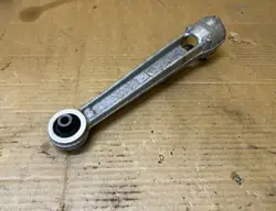 Alaisten vaimenninkannatin OEM 4N0513073B Audi A8 D5