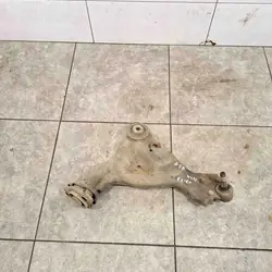 Braccio di Controllo Anteriore Sinistro MERCEDES-BENZ VITO TOURER A4473301407