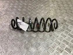 UTO36724 Ressort Arrière pour Toyota RAV4 XA50 2021