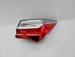 TOYOTA OE 81550-02A80 Lámpara Trasera Derecha