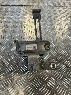 Moottorin Kiinnike VW Polo 2G 17- 2.0 GTI 2Q0199262BF