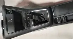 VW TIGUAN 5N 5N0862535 mittkonsol med armstöd