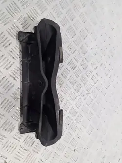 Lämmitysletku OEM 23428542 Chevrolet Corvette C8:lle