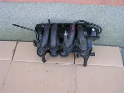 Coletor de admissão Dacia Logan Renault Clio II 1.4