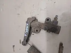 Correcteur de force de freinage Mitsubishi Pajero Sport I 3.0v6