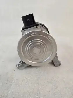 Pompe à eau OEM 31368715 pour Volvo XC60 2.0L Essence
