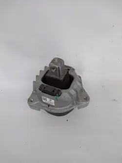 Moottorin Kiinnike Vasen BMW M5 F10 M6 F06 F12 F13