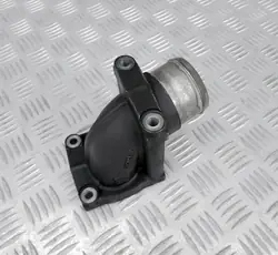 Raccord d'eau DAF XF 105 OEM 1623381 - Occasion