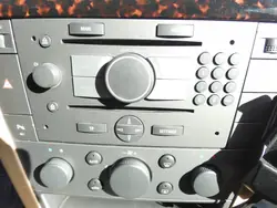 Opel CD 70 Navi Radio OEM - Väri näyttö, PIN-koodi