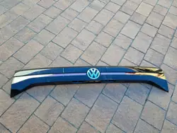 Moldura de portón VW T-Cross usado OEM 2GM827577E