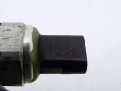 Válvula sensor pressão óleo OEM 55488247 Opel Astra K