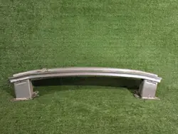 Poutre de pare-chocs arrière OEM CSC28276 Ford Focus MK4