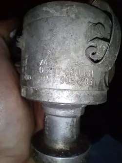 Bobina de encendido Audi OE 050905205 - Usado