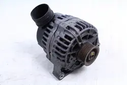 Vaihtovirtageneraattori Audi A6 4.2i OE 077903015L
