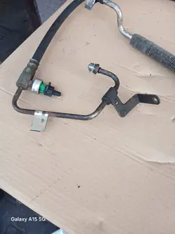 Tuyau de direction assistée Ford Mondeo MK3 1.8 2.0 16V