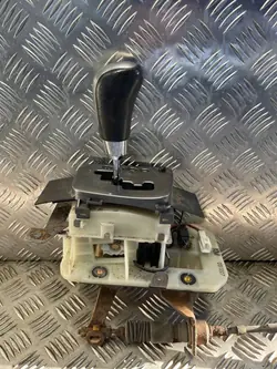 Alavanca de Mudanças Subaru OE ESH4081 - Usado
