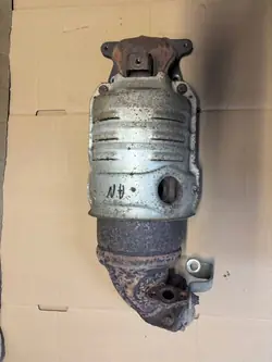 Honda Accord VIII 2.0 Bensin Katalysator OEM