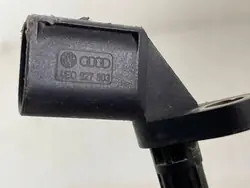 Capteur ABS avant droit Audi 4E0927803 2.99L Diesel