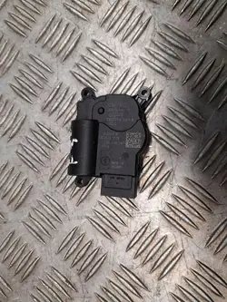 Vannes de chauffage AUDI Q3 2Q0907511F 1.5L essence