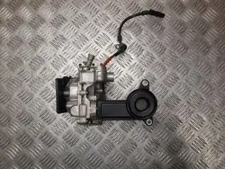 Olje pump VOLVO XC60 II 31670242 2.0L bensin