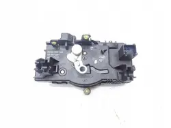 Bakre Vänstra Dörrlås 905033916R Opel Vivaro B