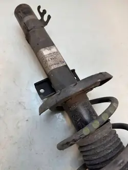 OEM 3121323 Voorste schokdemper voor Skoda Rapid