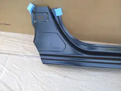PEUGEOT 208 I Estribo Direito OEM 160725378