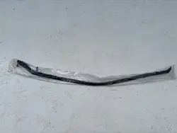 Junta OEM 67895-76011 para porta dianteira direita inferior