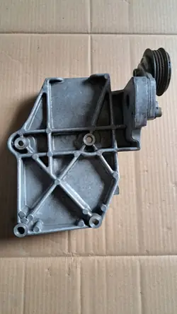Kompressorfäste OEM 028260885A för VW Passat B5 1.9 TDI