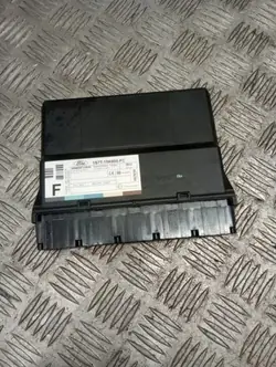 Ford Mukavuusmoduuli 1S7T15K600FC Focus Sedanille